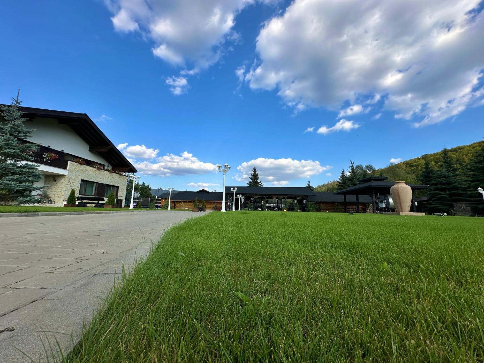 Niro Residence Gura Humorului Exterior foto